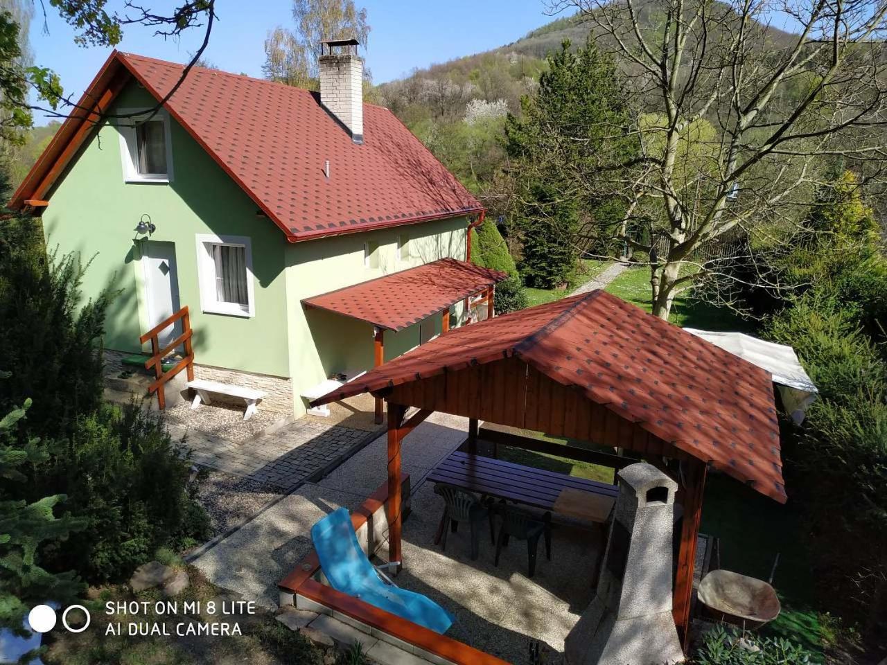 Chata Lazne Evzenie Klasterec Nad Ohri Exterior photo